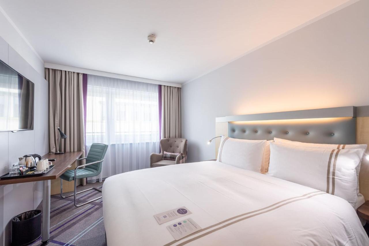 Premier Inn Stuttgart Airport Leinfelden-Echterdingen Exterior photo
