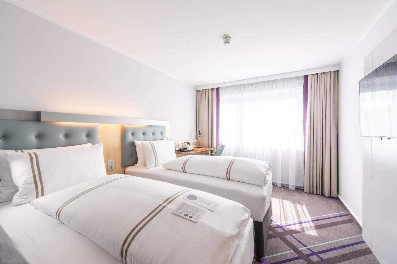Premier Inn Stuttgart Airport Leinfelden-Echterdingen Exterior photo